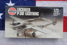 images/productimages/small/LOCKHEED P-38F LIGHTNING Airfix 9-03018 doos.jpg